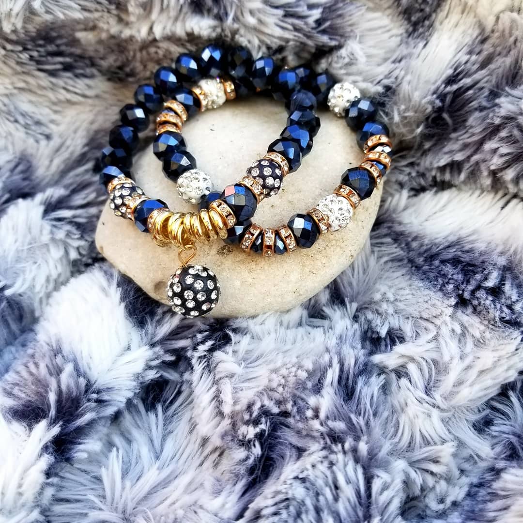 Elegant Disco Ball Glass Beaded Bracelet - Her Jewel•ry Box
