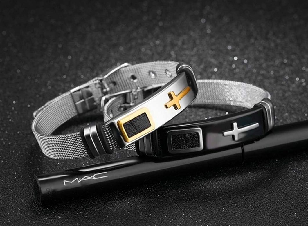 Cross and Steel - Her Jewel•ry Box