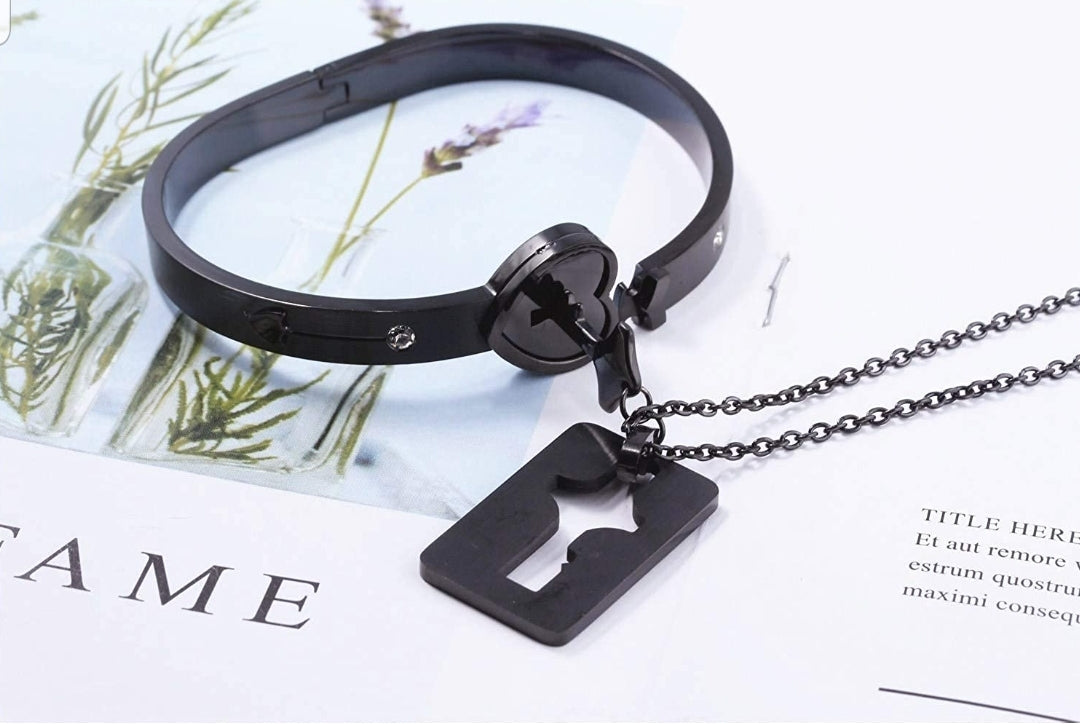 Heart Locket & Key Neclace Set - Her Jewel•ry Box