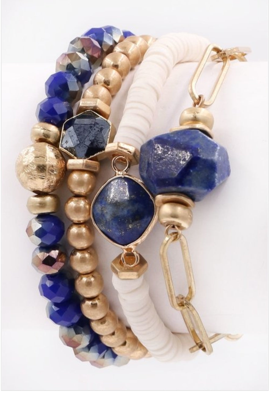 Court Me - Her Jewel•ry Box