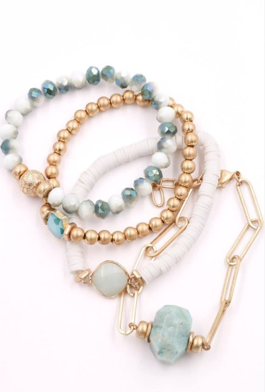 Court Me - Her Jewel•ry Box