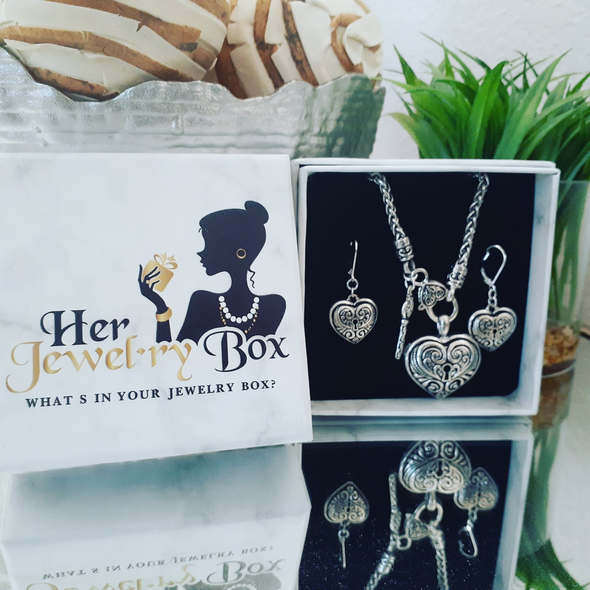 Key To My Heart - Her Jewel•ry Box